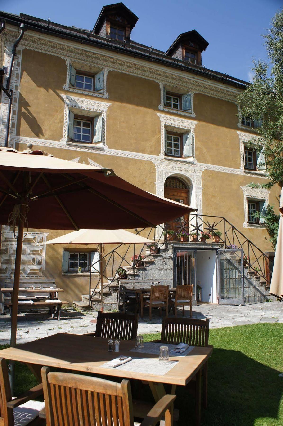 Historic Hotel Chesa Salis Bever Exteriör bild